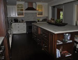 painting contractor Lawrence before and after photo 1523552217272_dark-kitchen_ss
